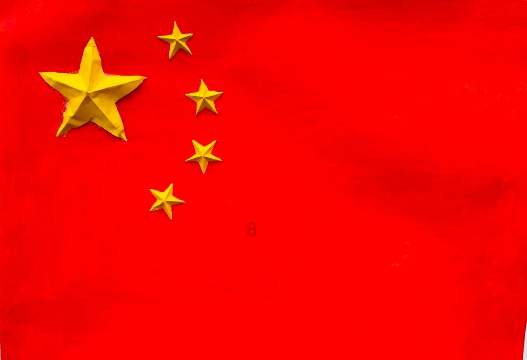 救援俏皮女孩